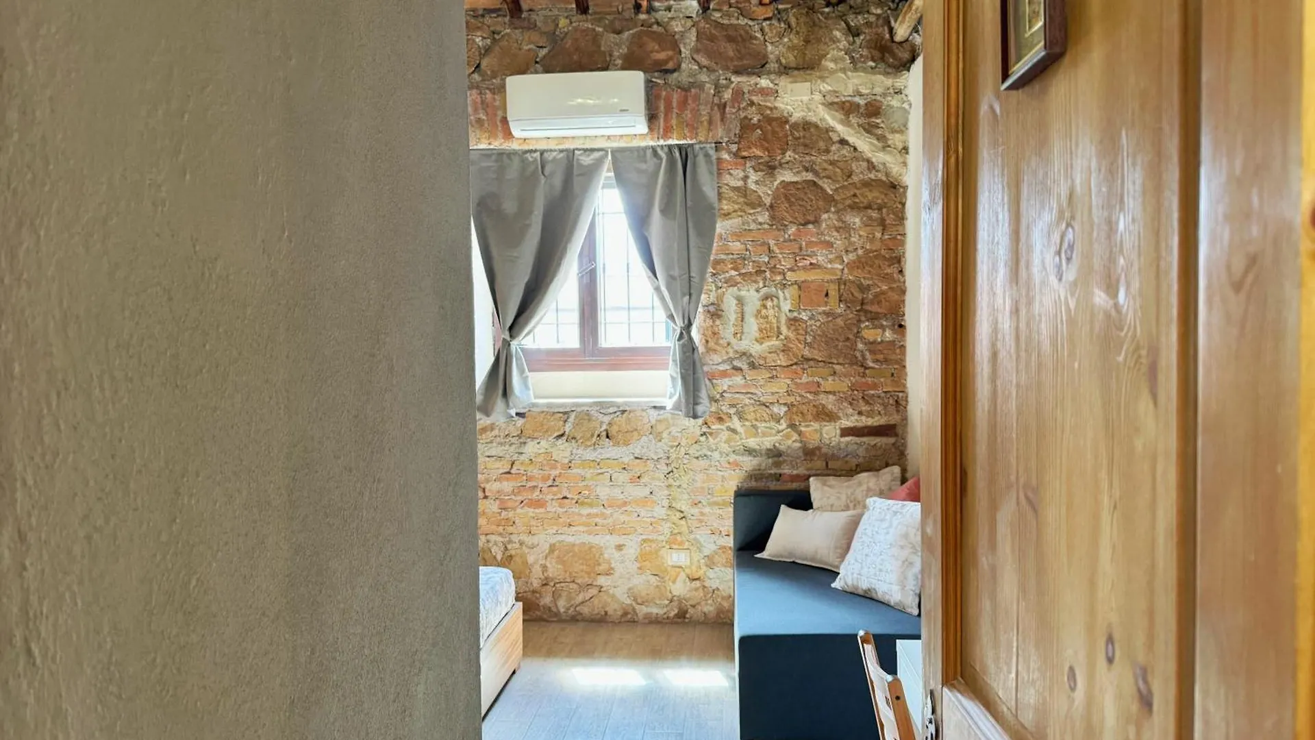 Guest house Comfort Rome Room Ciclamino - 666