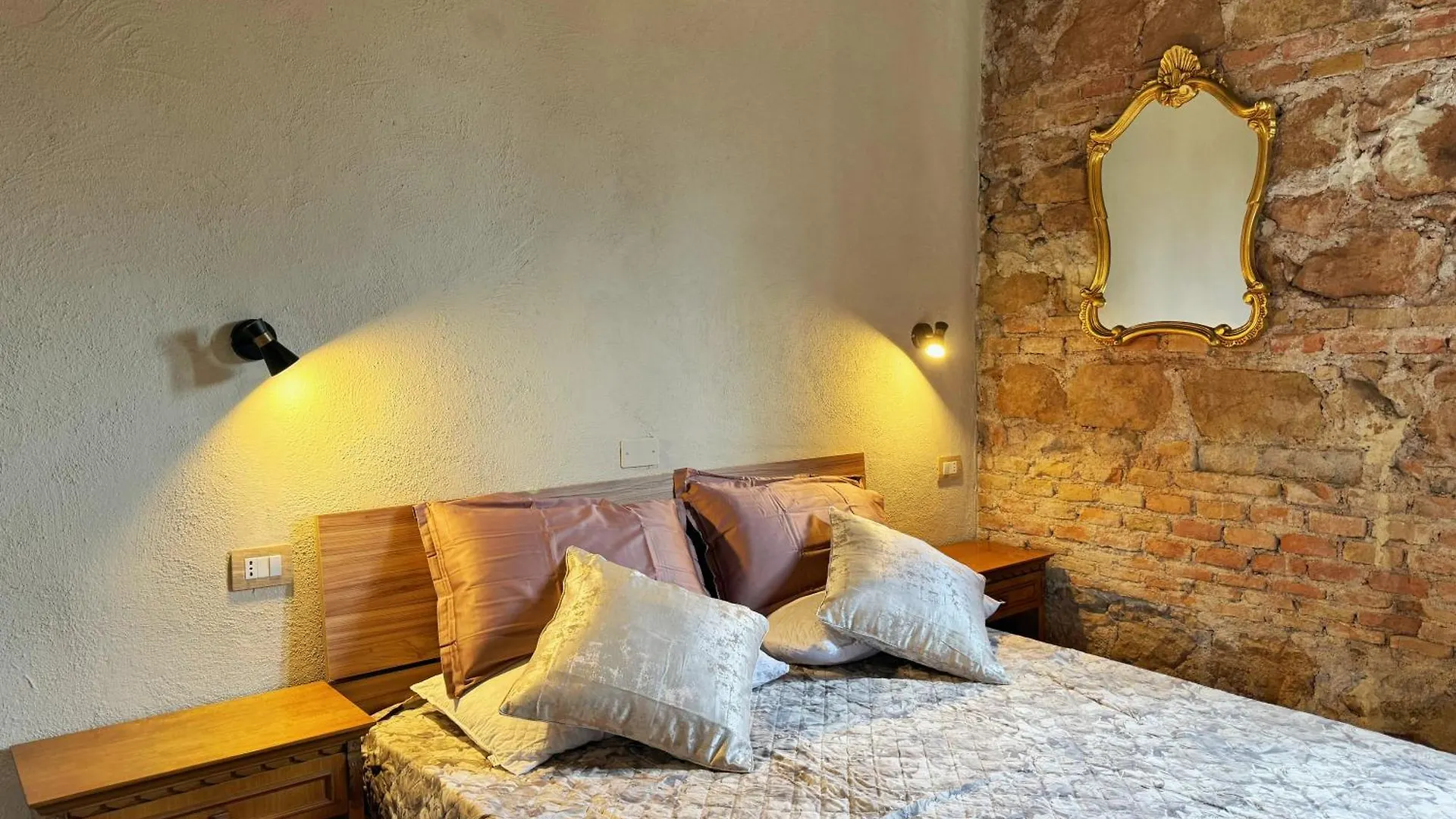 Comfort Rome Room Ciclamino - 666 location