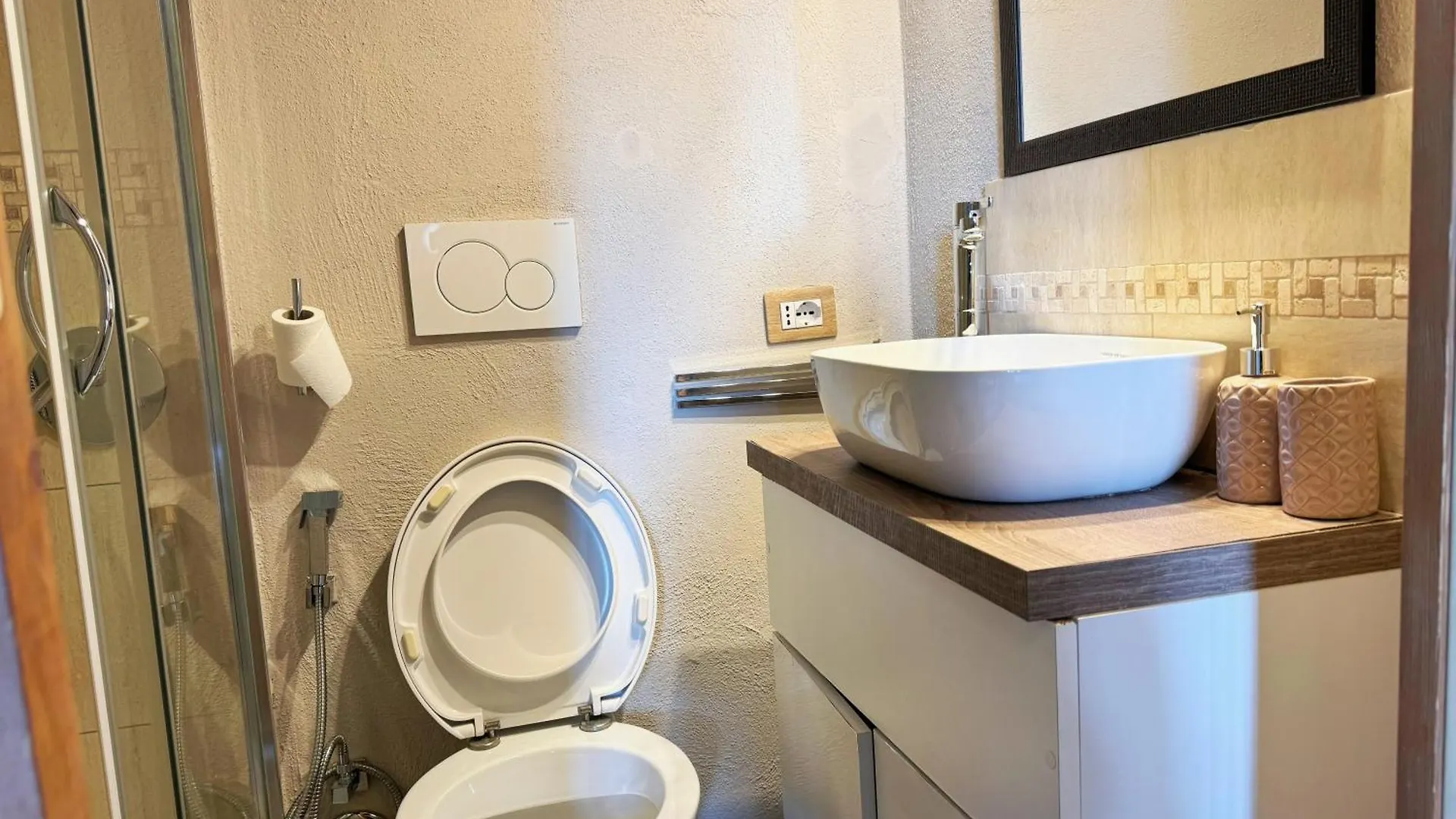 Guest house Comfort Rome Room Ciclamino - 666